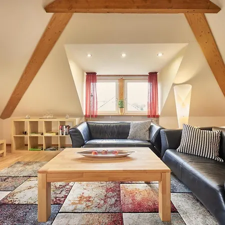 Raffael 100 Qm, 2 Große Betten Im Wohnzimmer * Cuxhaven