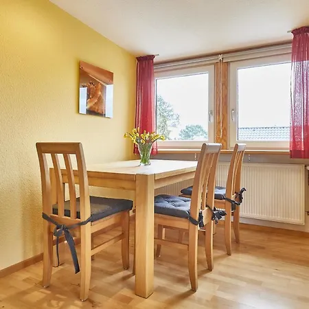 Raffael 100 Qm, 2 Große Betten Im Wohnzimmer