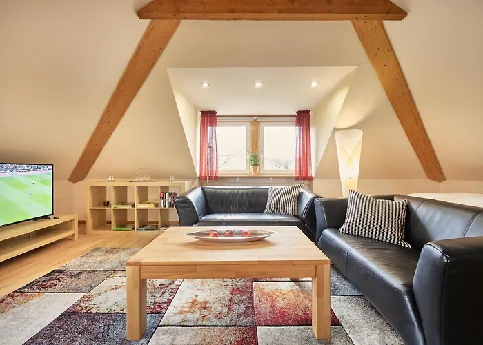 Raffael 100 Qm, 2 Große Betten Im Wohnzimmer * Cuxhaven